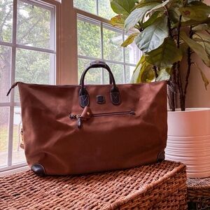 Bric’s Mylife Special 22in Weekender Duffel (Camel)